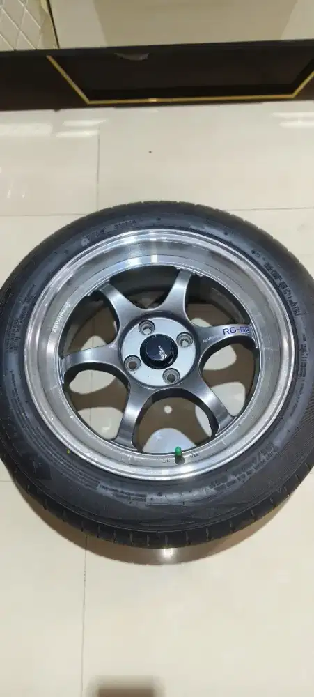 Dijual velg RGD2+4 ban dunlop/jazz/yaris/brio/agya/ayla/mazda2/ignis