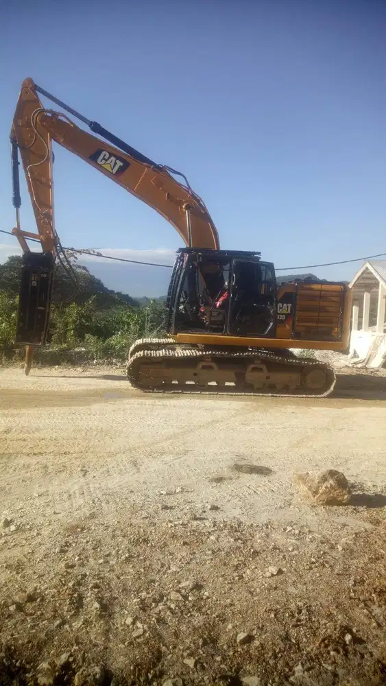 Alat Berat Excavator Type CAT 320NG (Next Generation) 2018