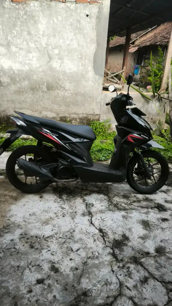 Honda Beat 2020 hitam Jombang