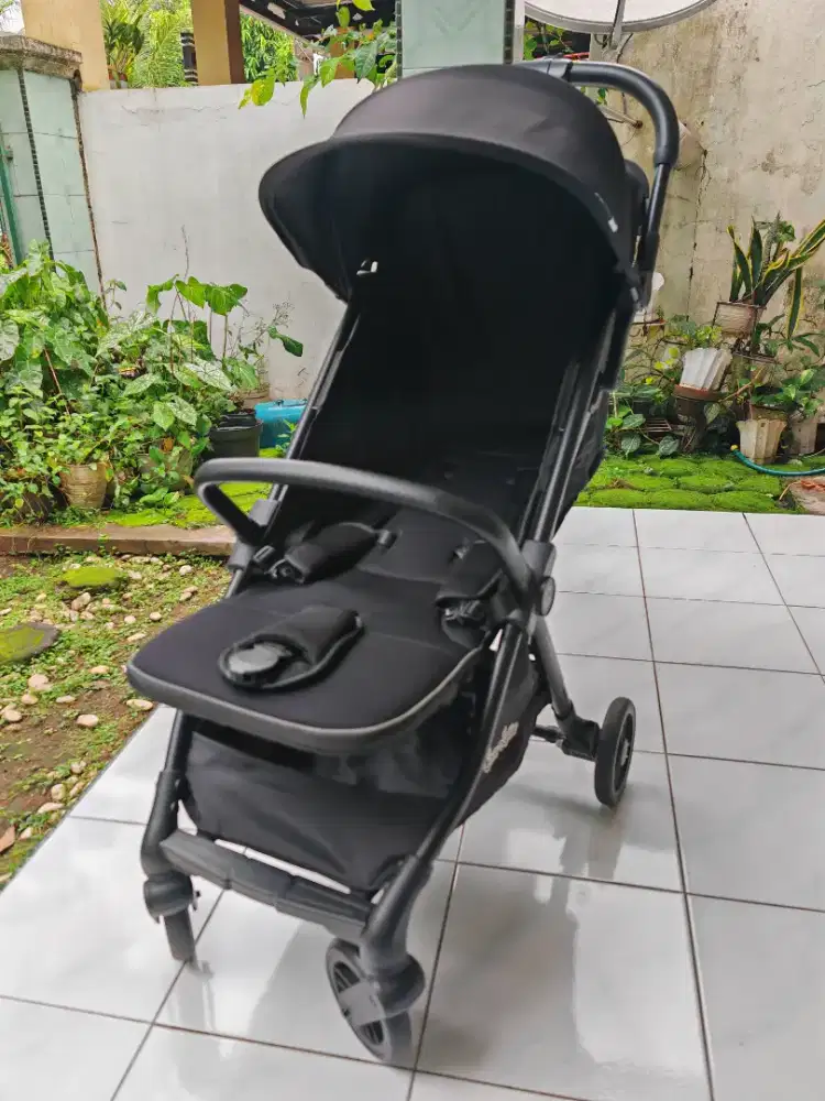 Stroller Coco Latte CONIC Auto Folding