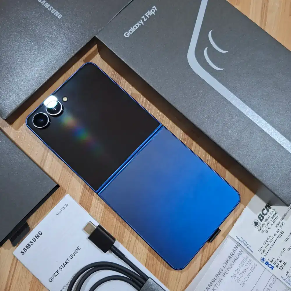 Samsung Galaxy Z Flip 7 12/256 SEIN Fullset