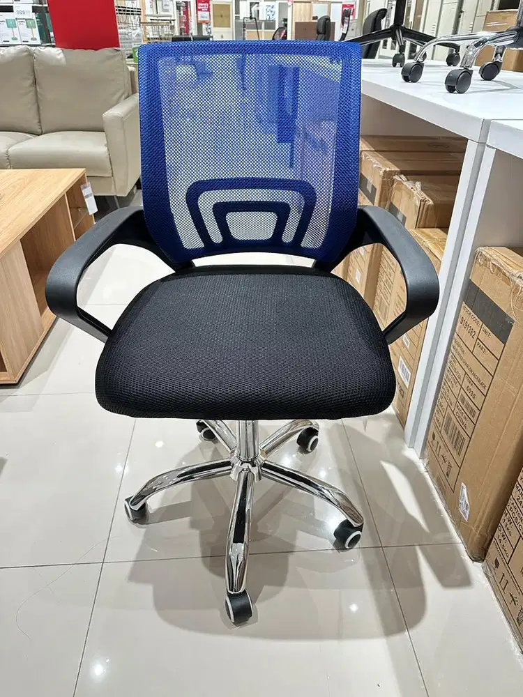 Terima pesanan kursi kantor