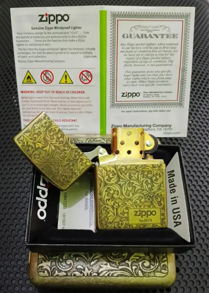 Zippo Batik depan belakang