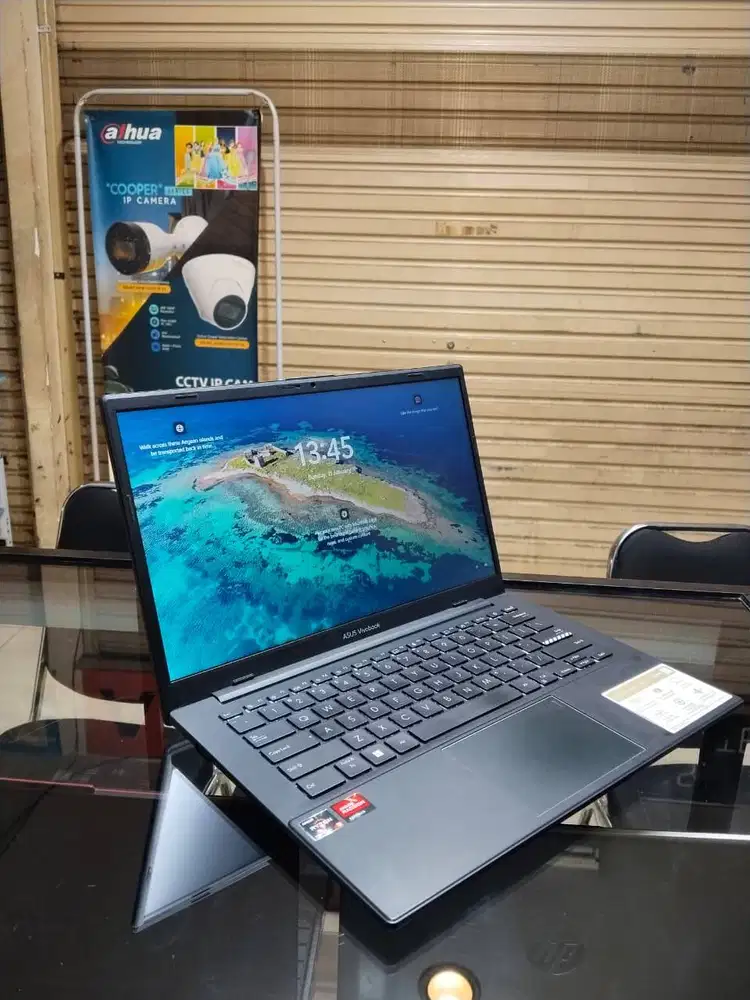 Asus Vivobook GO 14 E1404FA Ryzen 3 7320U RAM 8GB SSD 512GB NVMe