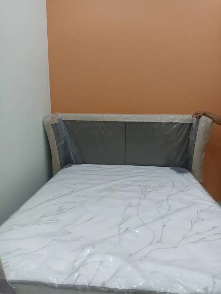 Headboard/sandaran kasur Lady americana Misouri