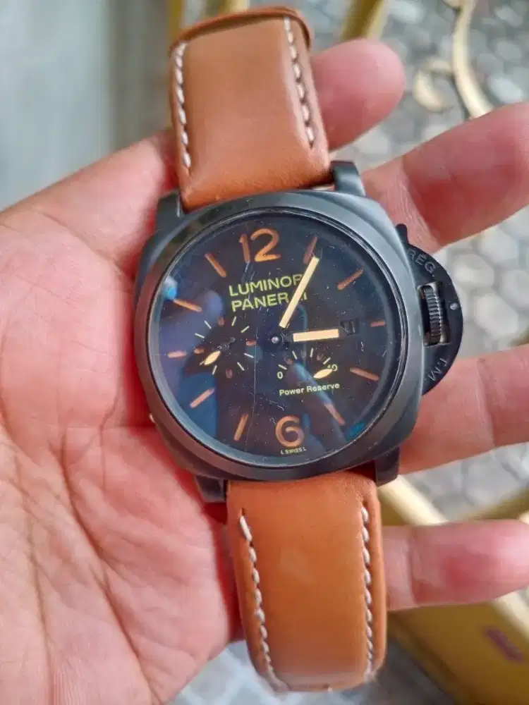 Jam pria panerai luminor lokasi waru