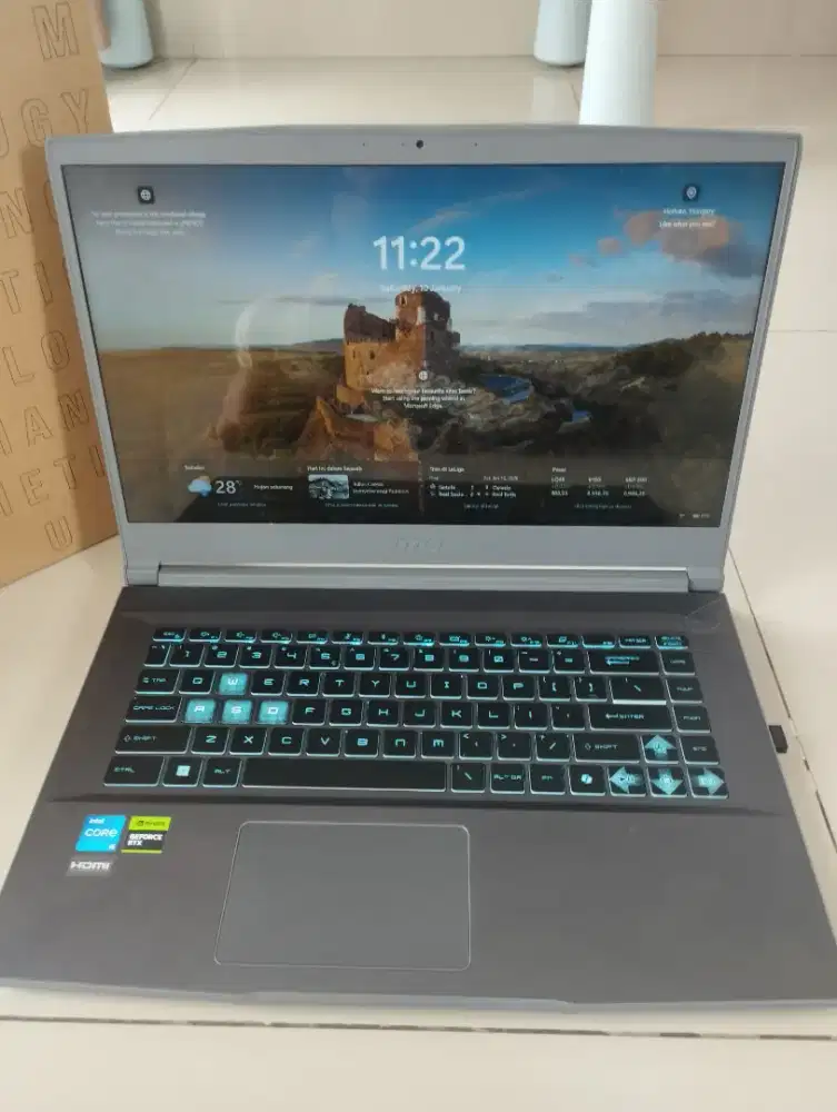 Jual laptop gaming msi 15 ram 16/512 GB