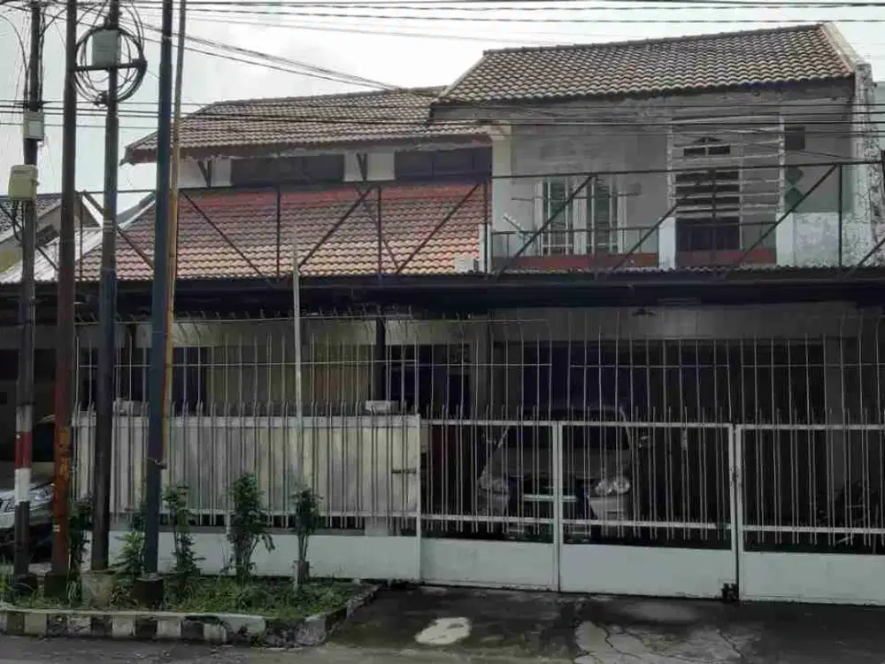 jual rumah hitung tanah saja Rungkut Asri nol jalan raya