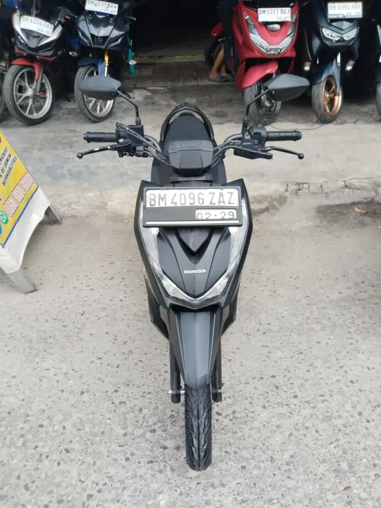 Dijual cepat Honda Beat sreat tahun 2024