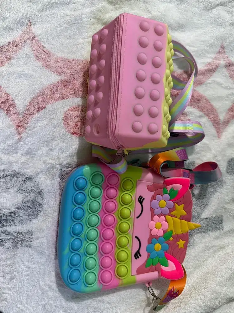 Tas pop'it selempang