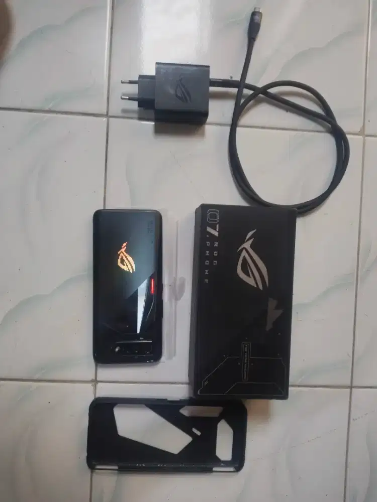 Jual Asus ROG Phone 7