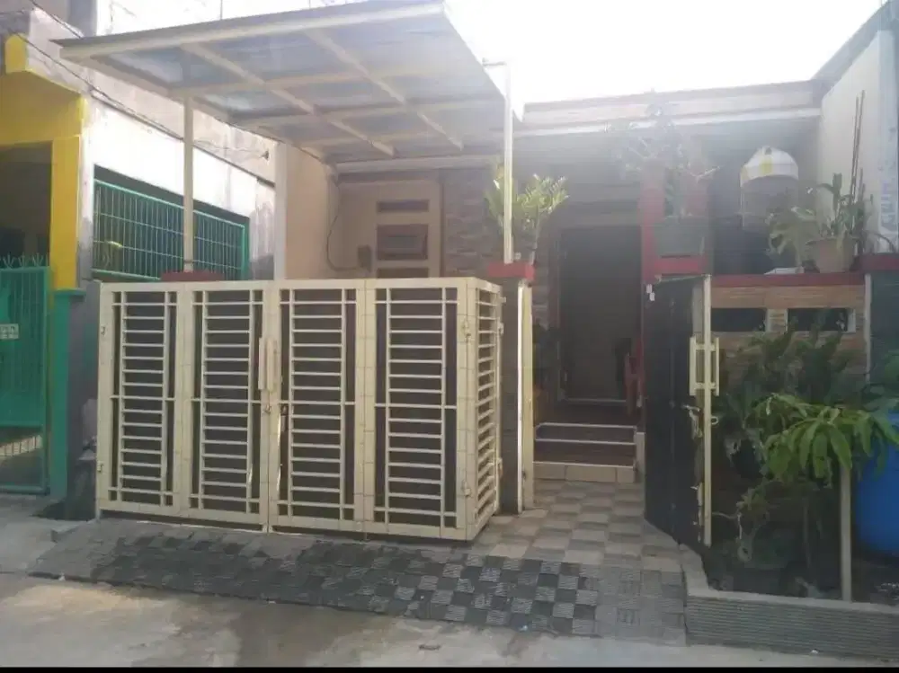 Rumah minimalis Alamanda regency