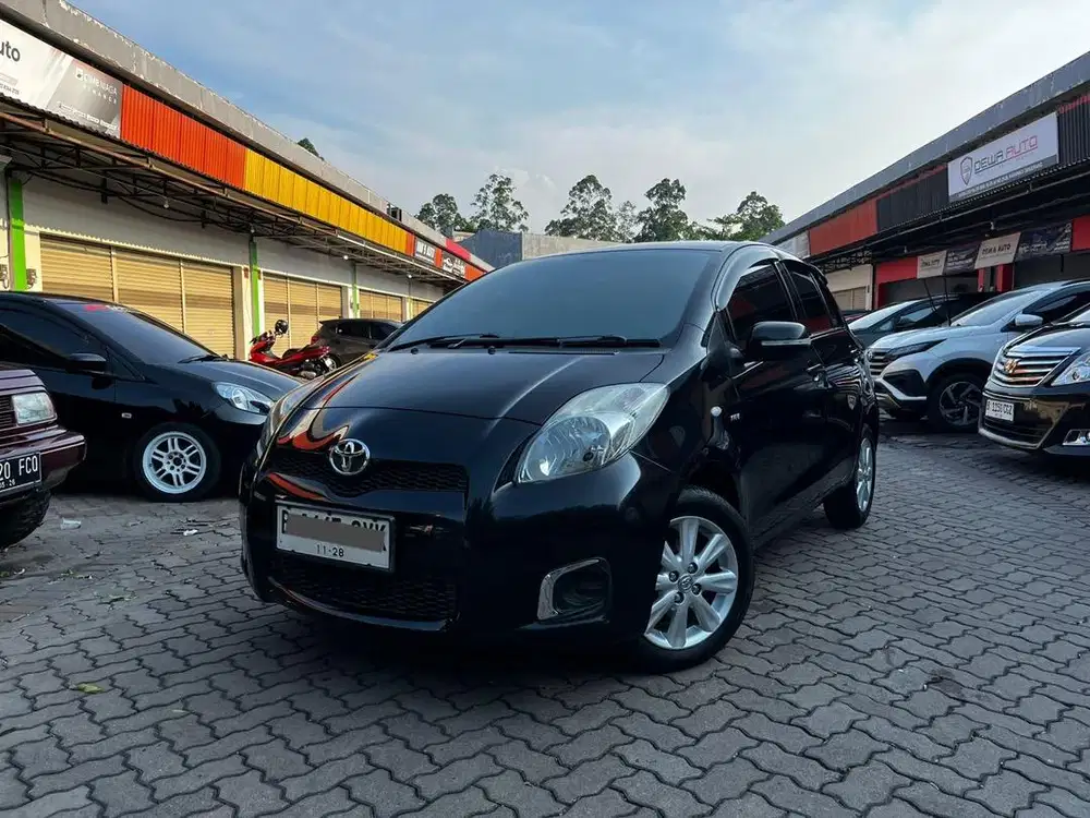 DP 5 JT!!! TOYOTA YARIS J AT 2013