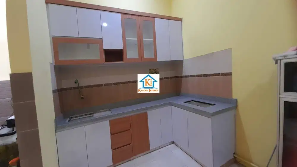 Kitchen Set Custom Minimalis Surabaya Kaloka Interior