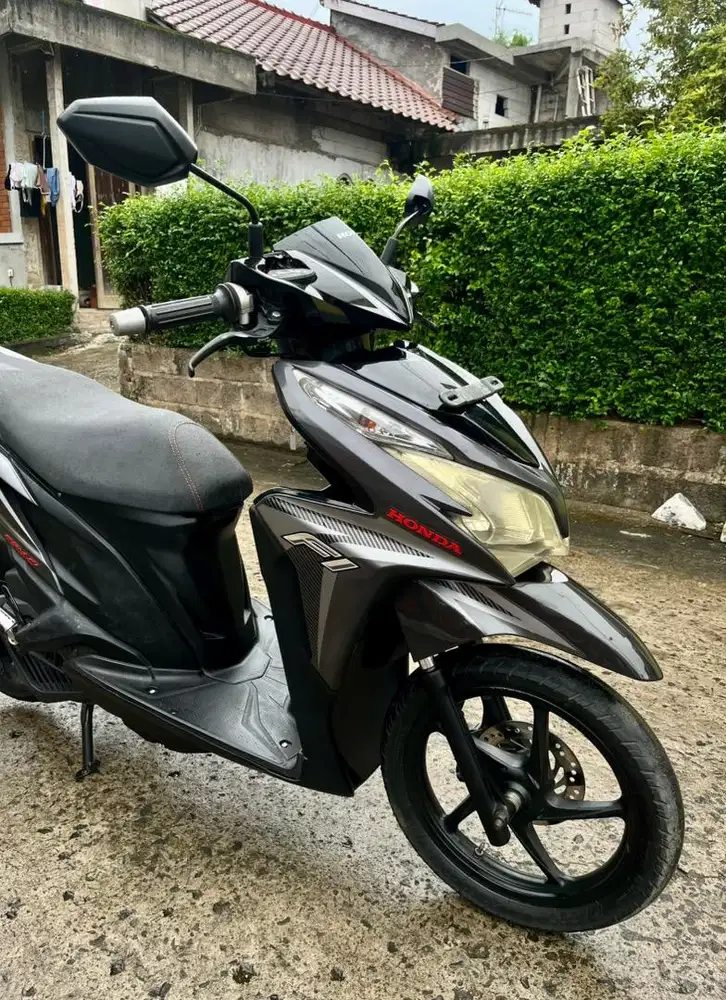 Dijual Cepat Muluss Honda VARIO CBS 125Cc Th.2012 Pajak Hidup 04/2025