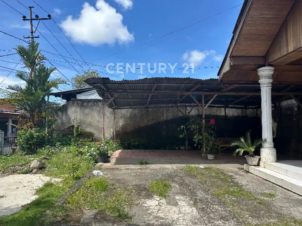 Dijual Rumah Hitung Tanah Di Depan Jalan Raya Perkamil Manado