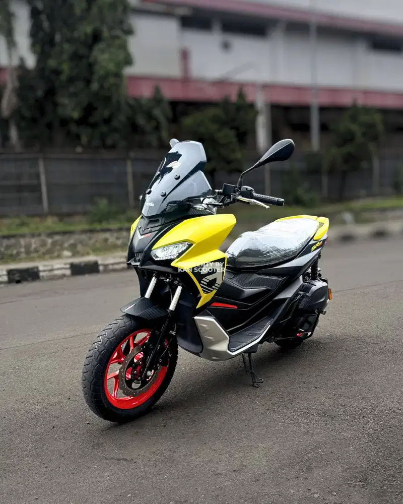 APRILIA SR GT 200 2022 BERGARANSI