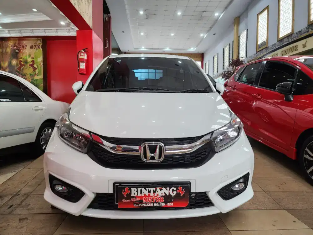 KM 26RB! BRIO E CVT AT 2019 PUTIH / MODEL THN 2020 (BINTANG MOTOR)
