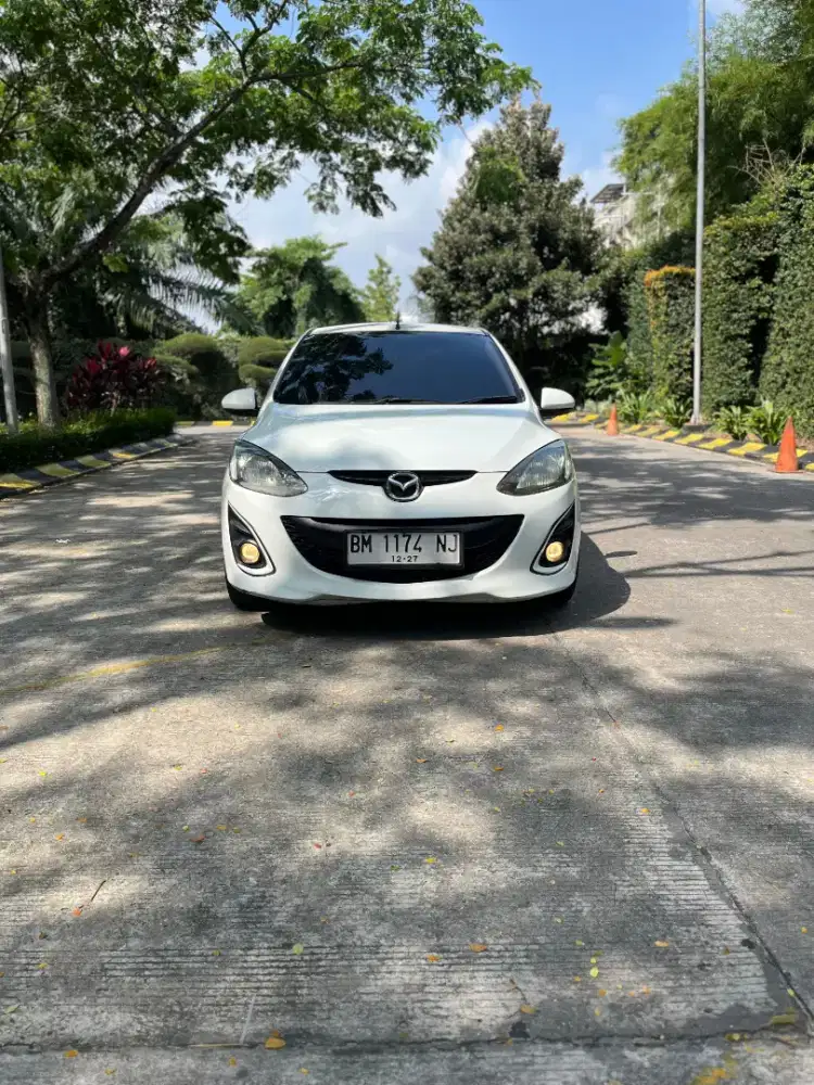 Mazda 2 R A/T 2010
