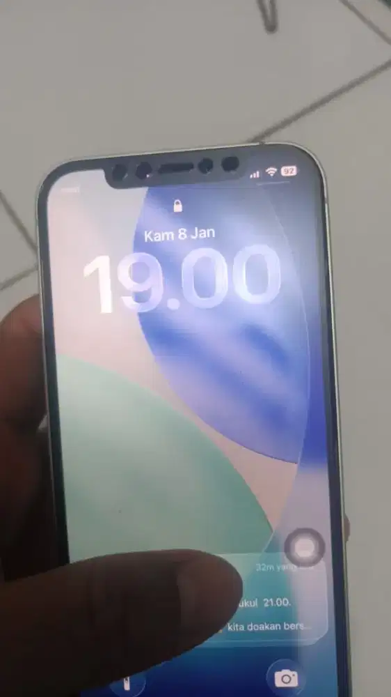 iPhone 12 memori 64 GB