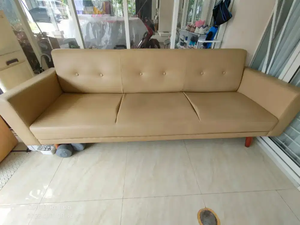 Sofa lebar bagus terawat
