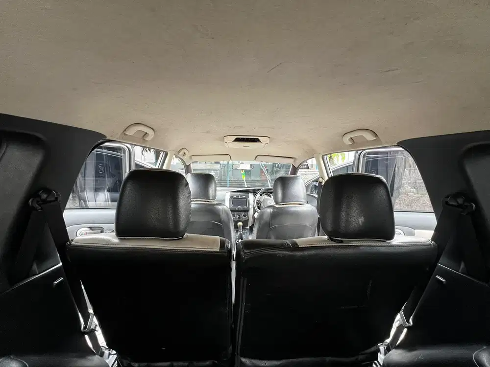 Nissan Grand livina 2013 Bensin