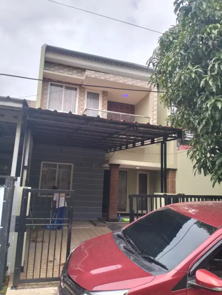 Rumah 2 Lantai Cluster dijual Cepat