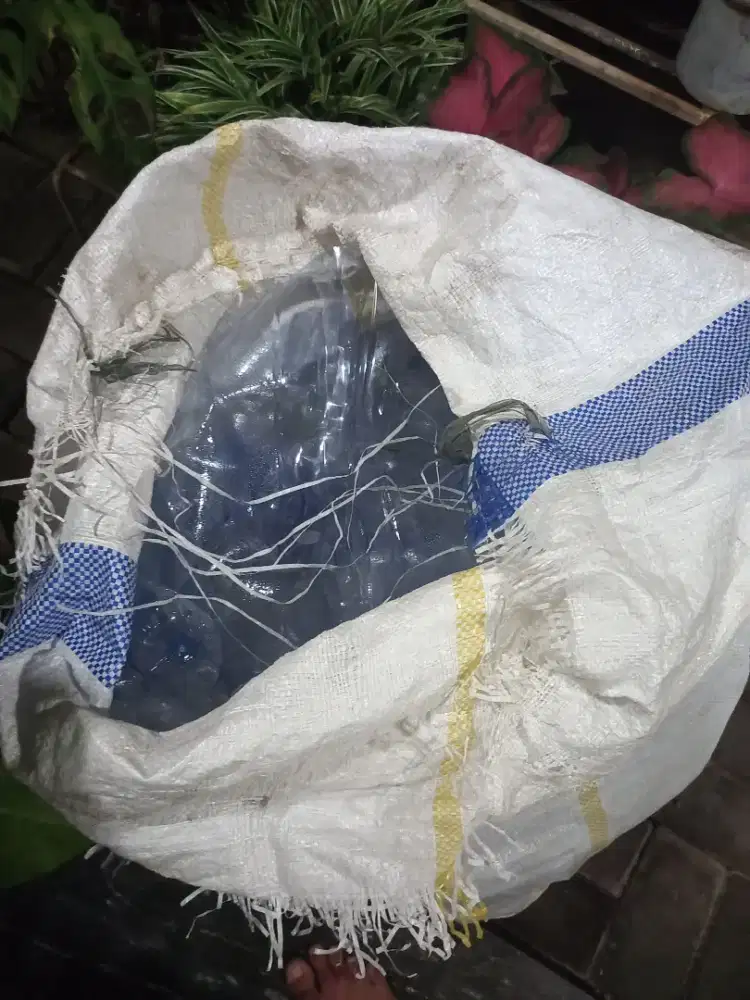 jual beli barang bekas