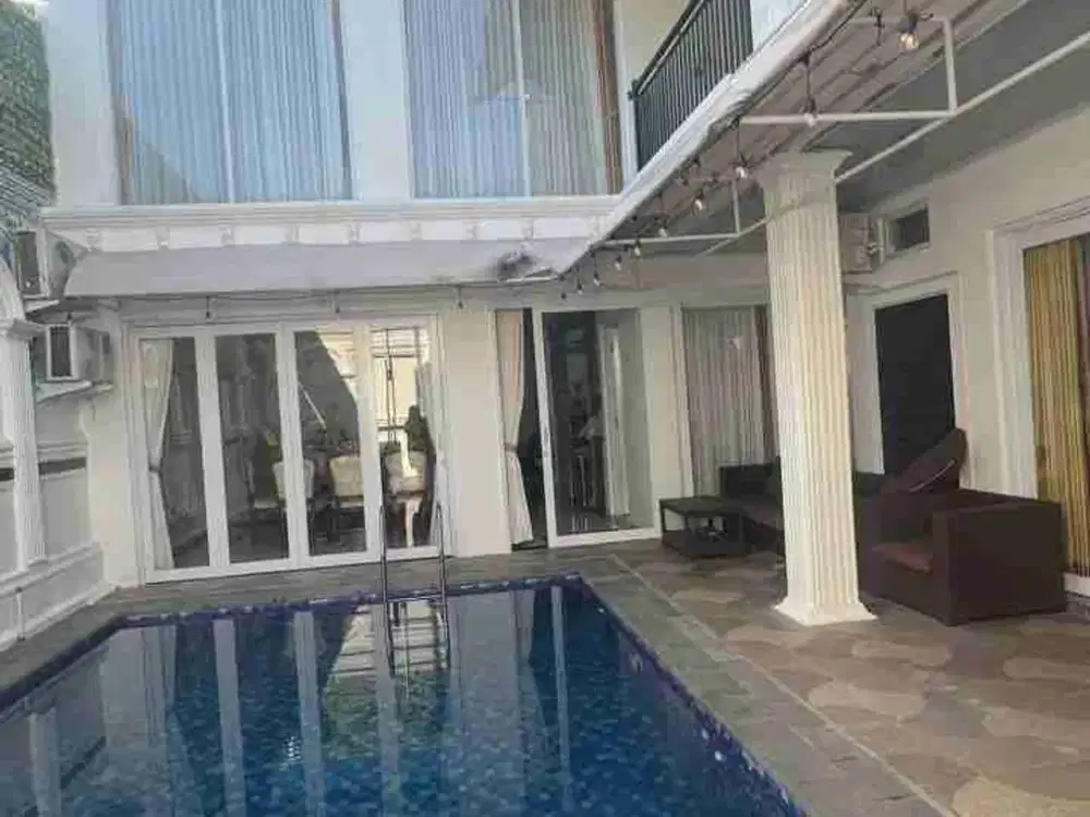 Rumah siap huni view gunung pool cluster bukit golf Hijau Sentul city Bogor