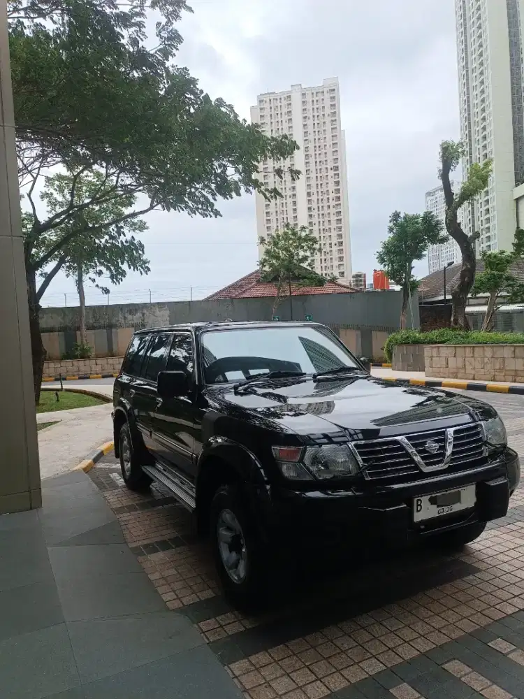 Nissan Patrol Y61 4x4 4200cc turbo