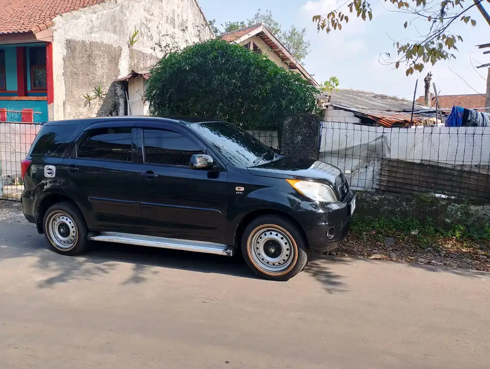 Daihatsu Terios 2011 Bensin