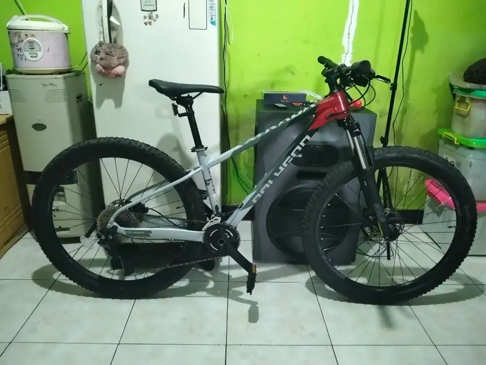 POLYGON XTRADA 5 2022 LIKE NEW