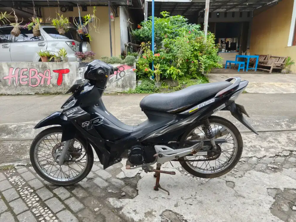 Titan THN 2010 plat AB Bantul