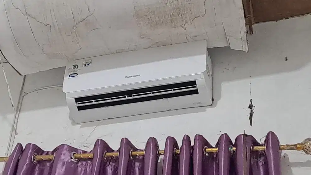 Jual AC CHANGHONG 1/2 pk kondisi bagus
