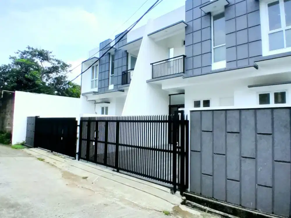 rumah single house 4 kamar tidur lokasi dekat pintu tol pondok gede