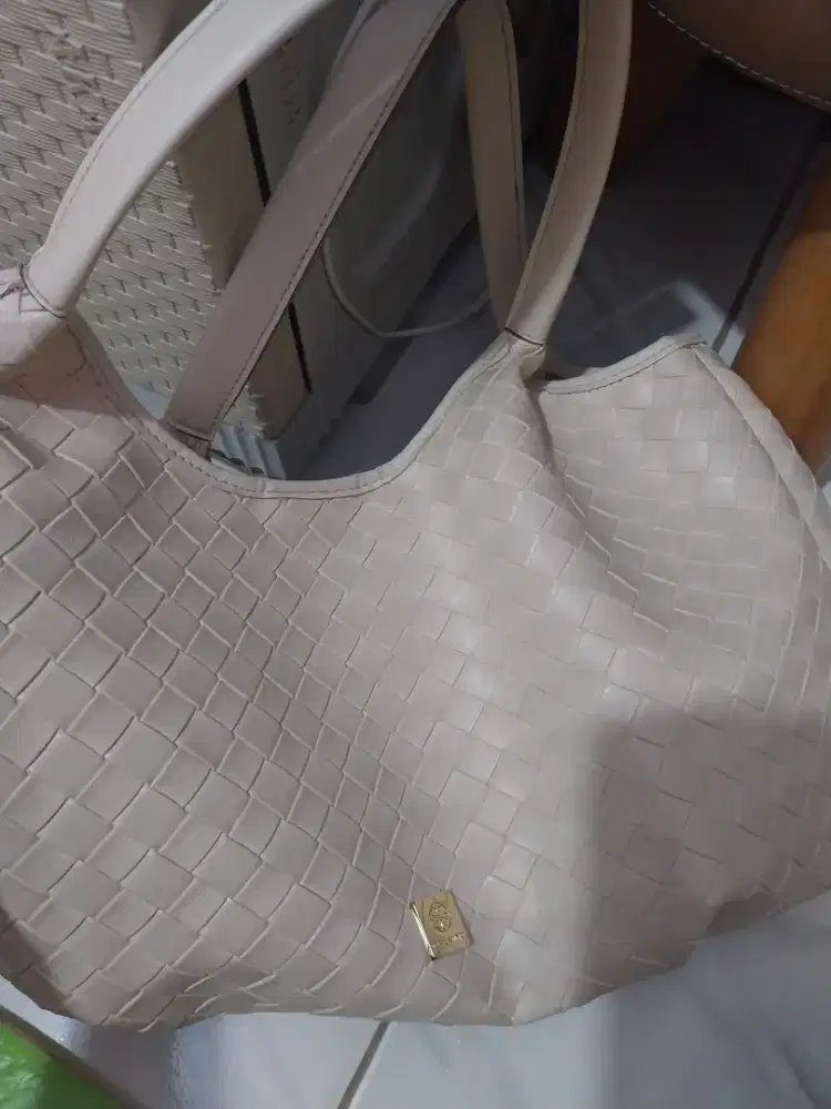 Tas les catino tote bagus like new