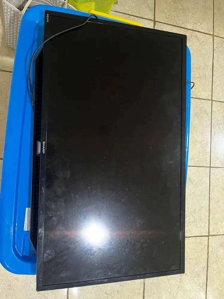 SHARP TV Aquos (2t-cd32dd1i) MULUS NEGO