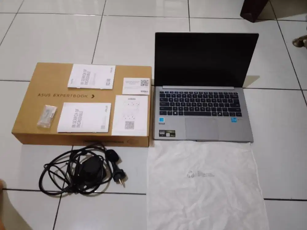 ExpertBook P1 (P1403) AI PC - P1403CVA-S63850WS