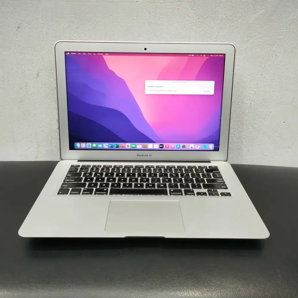 Macbook Air 13 inch 2015 Core i5 - 1,6GHz RAM 8GB SSD 128GB ( Second )