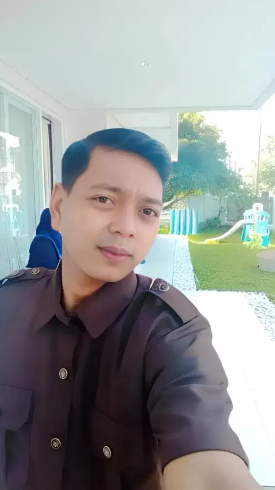 Saya sedang mencari pekerjaan apa saja saya mau