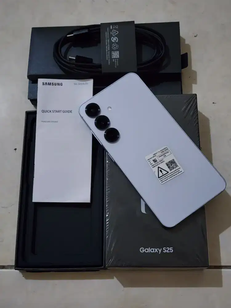 Samsung S25 5G 12/256Gb, warna Icy Blue SEIN, kondisi 99,9% Mulus