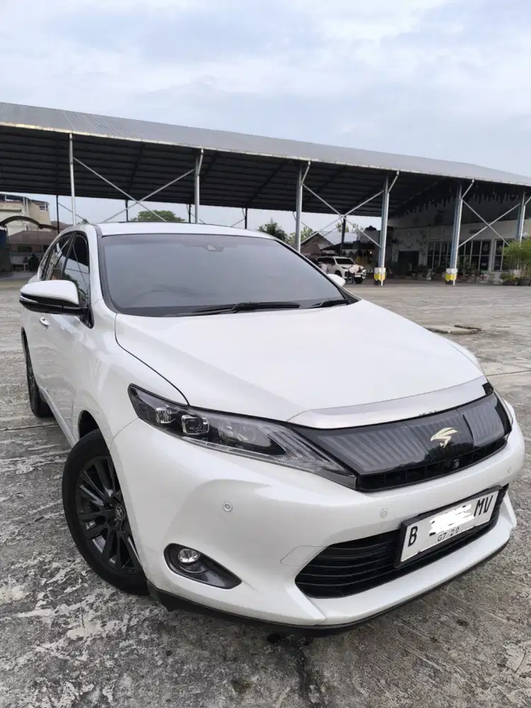 TOYOTA HARRIER 2.0 L PREMIUM MATIC 2015
