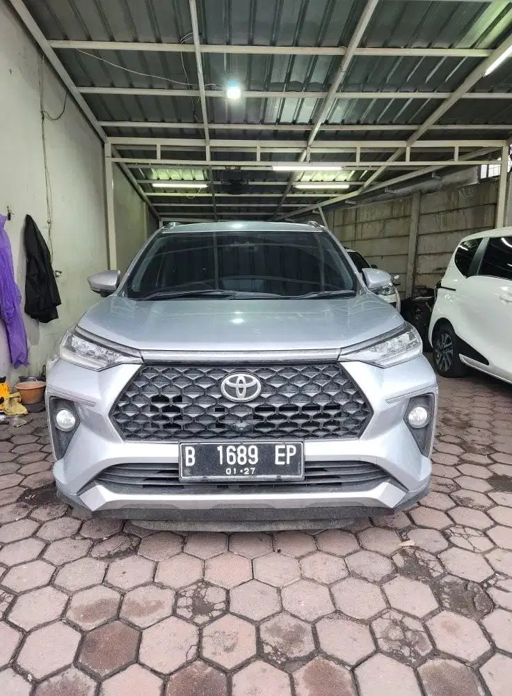 tdp 15 km 20 rb Toyota Veloz Q TSS 2021 silver