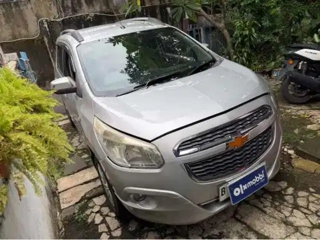 LOW DP Chevrolet Spin 1.5 LTZ Bensin-AT 2013 SMD