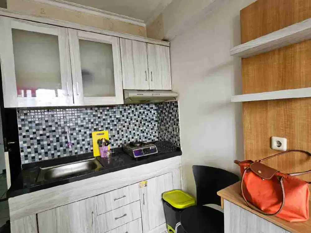 FULL FURNISH LENGKAP LEGALITAS SUDAH SHM lokasi strategis di kota jakarta