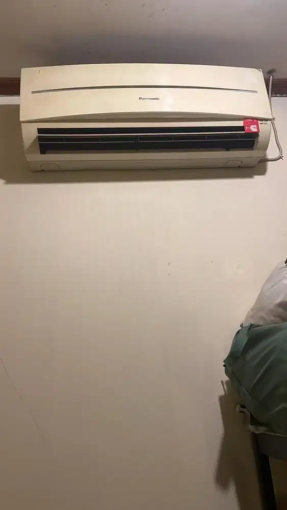 AC panasonic 1/2PK