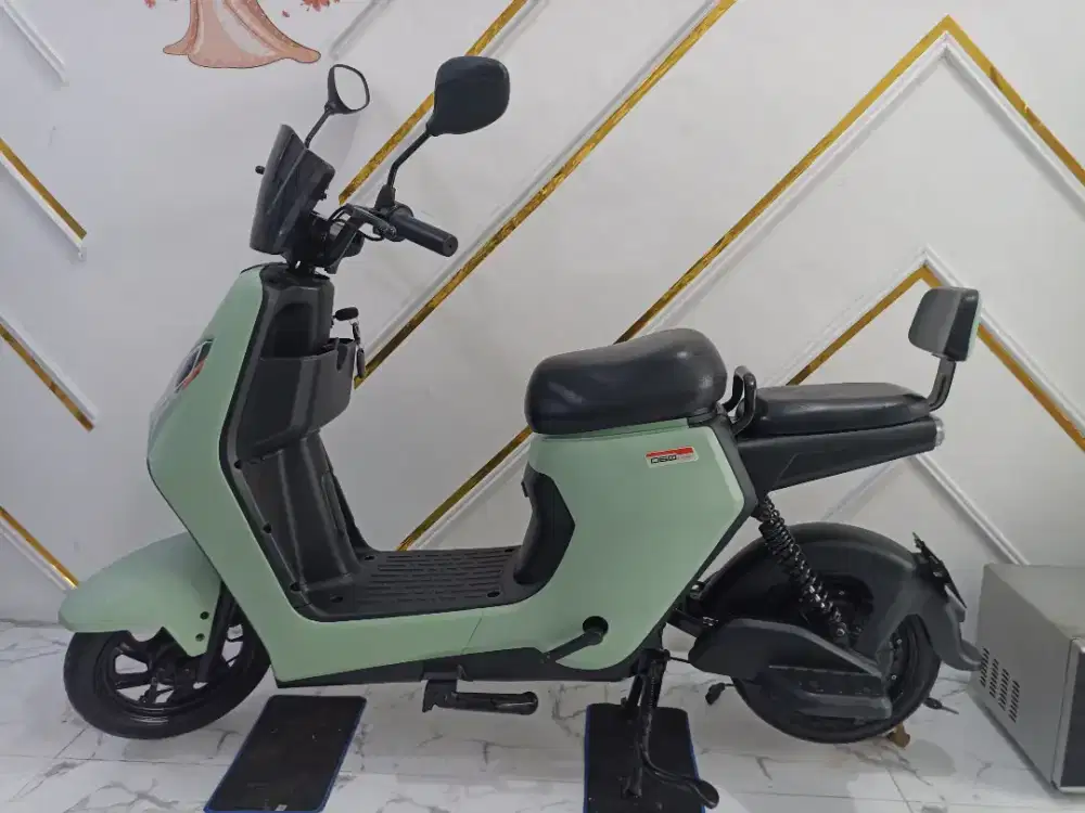 Sepeda Listrik Uwinfly d60