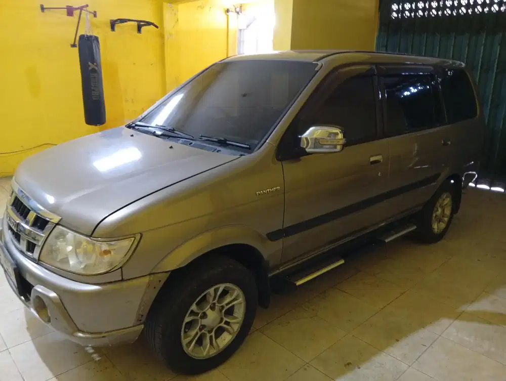 Isuzu Panther 2012 Diesel