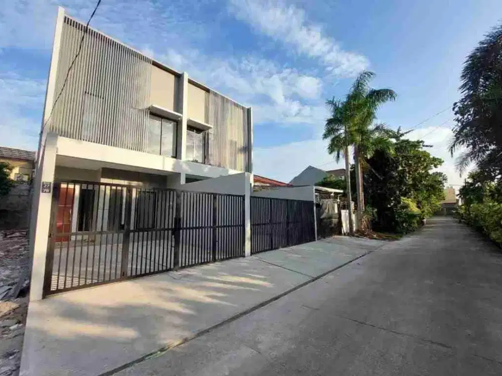 Di jual rumah bangunan baru 2 lantai di kav dki meruya utara