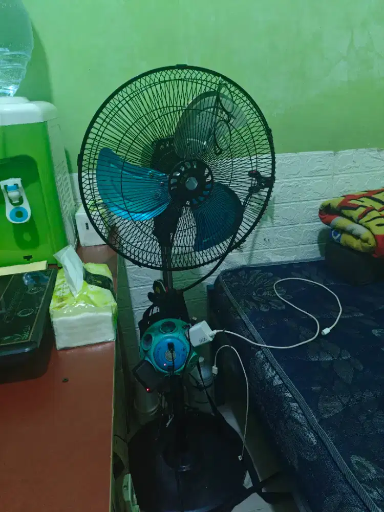 Kilas angin merek GMC baling-baling besi